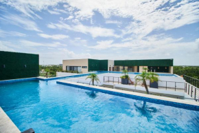 Marvelous Exclusive Apartment with Fab Rooftop Pool and Terrace Best Amenities